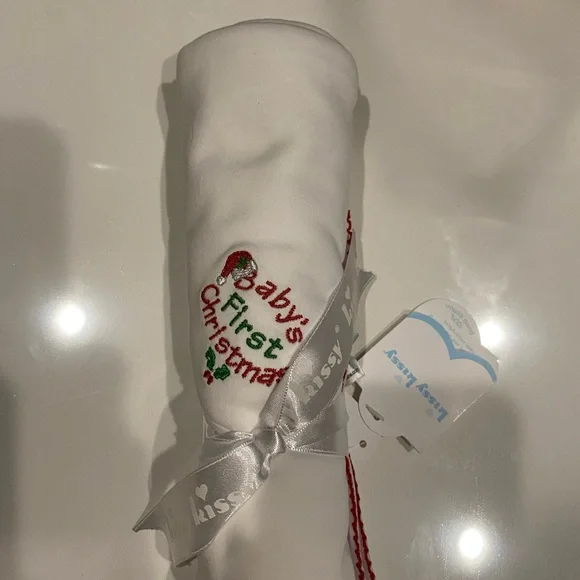 Kissy kissy Christmas baby blanket NWT - Picture 1 of 4